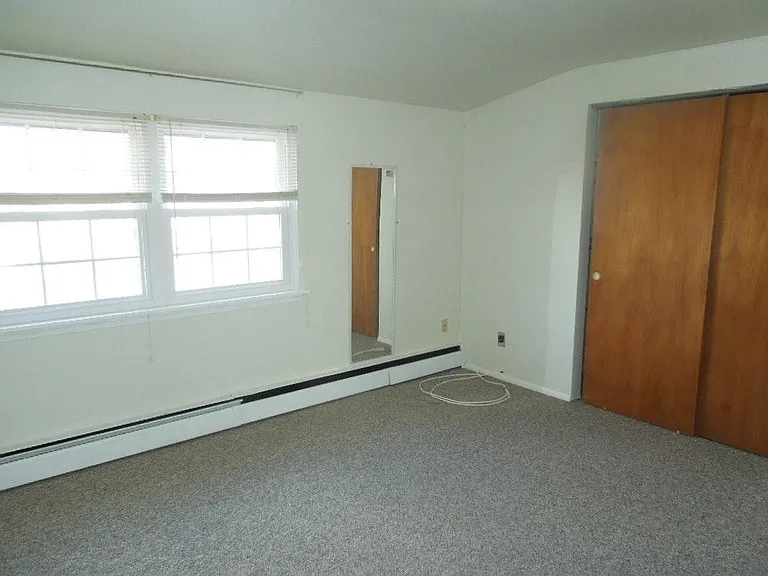 2883 E Walnut St #5 — Photo 7