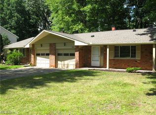 1559 & 1561 Robin Ln, Stow, OH 44224