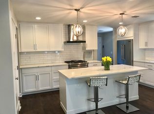 630 Albert Pl, Ridgewood, NJ 07450