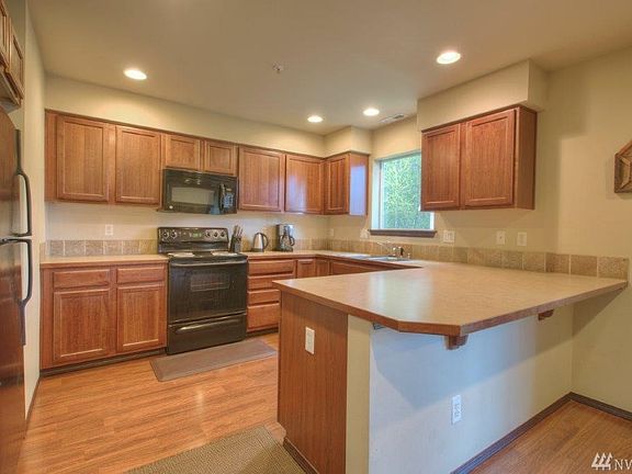 4th image of 17604 79th Avenue Ct E