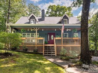 12 Howling Waite Rdg, Candler, NC 28715