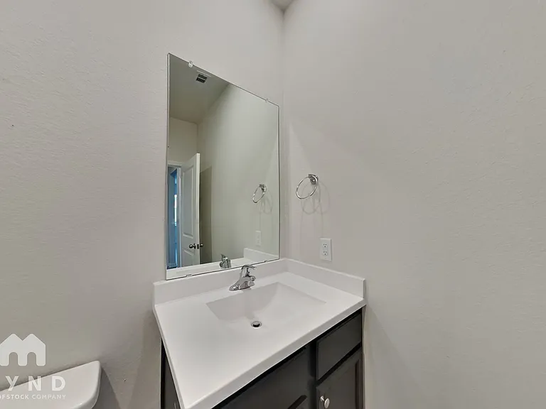 15468 Maple Terrace Dr — Photo 13