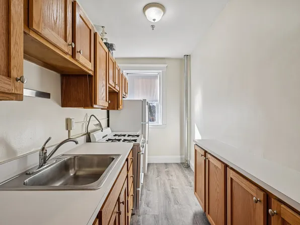 1940 Commonwealth, 1940 Commonwealth Ave APT 17, Brighton, MA 02135