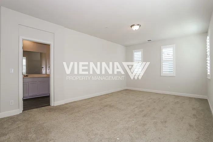 249 Rochdale St — Photo 9