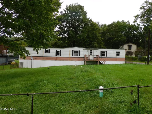 1415 Rosehill Drive Ext, Altoona, PA 16602