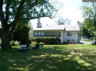 3025 W Wayne Rd, Port Clinton, OH 43452