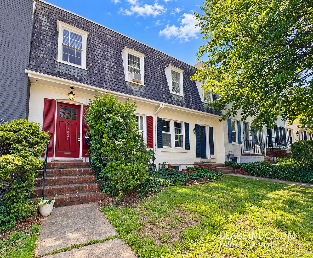 4 bed, 1620 sqft, $4,300 — Photo 1