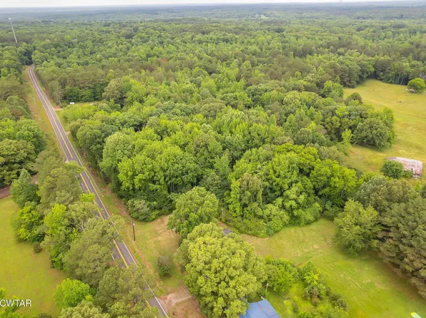 21465 Tennessee St #125, Bolivar, TN 38008