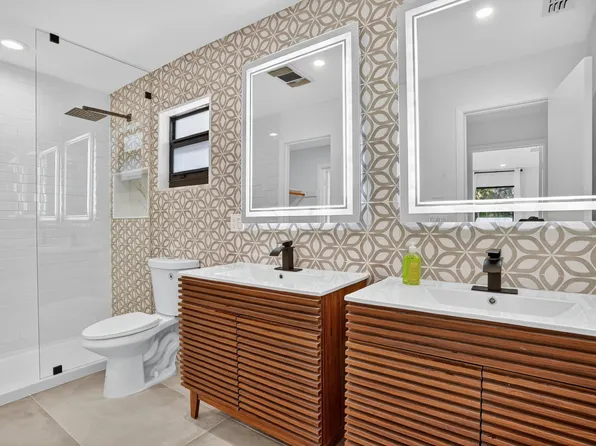 660 42nd Avenue, Vero Beach, FL 32968