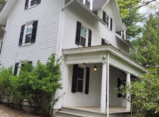 1426 County Line Rd, Bryn Mawr, PA 19010