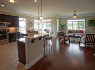 127 Pleasant Point Dr, Beaufort, SC 29907