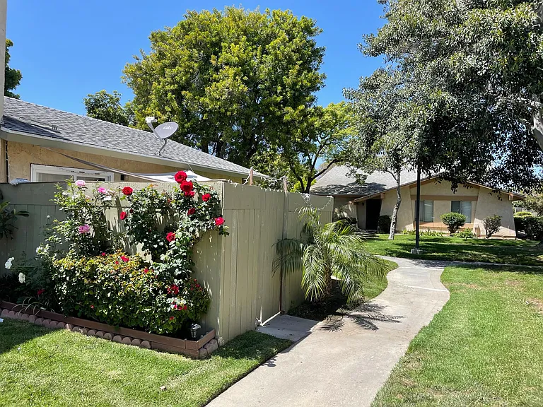 1311 Casa San Carlos Ln #C — Photo 1