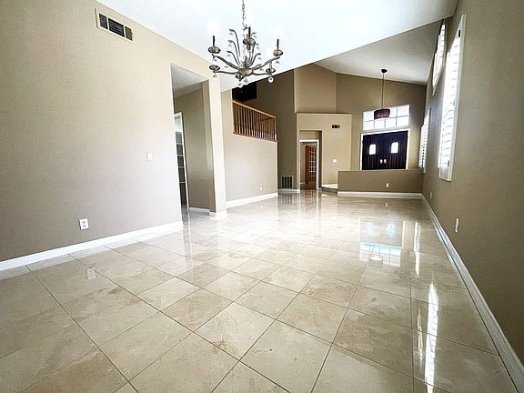 5th image of 9755 Lipari Cir