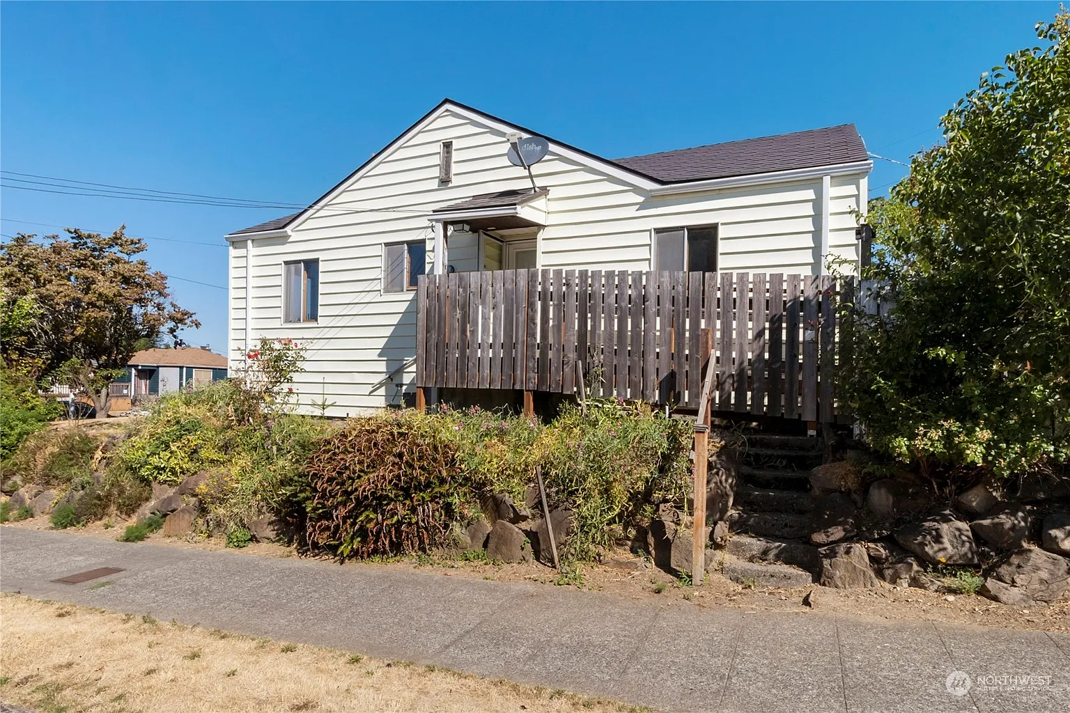 4558 11th Avenue S photo 1