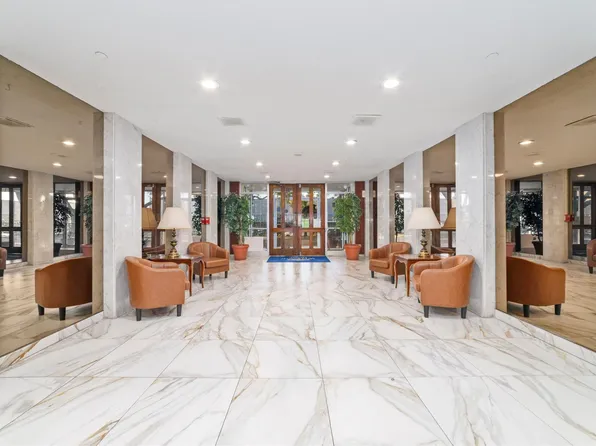 7520 Hornwood Dr #207W, Houston, TX 77036