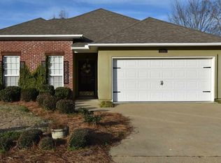 434 Stoneybrook Dr, Brandon, MS 39042