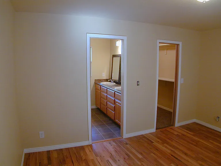 113 Columbia Rd — Photo 13
