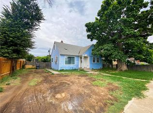 908 S 9th St, Sunnyside, WA