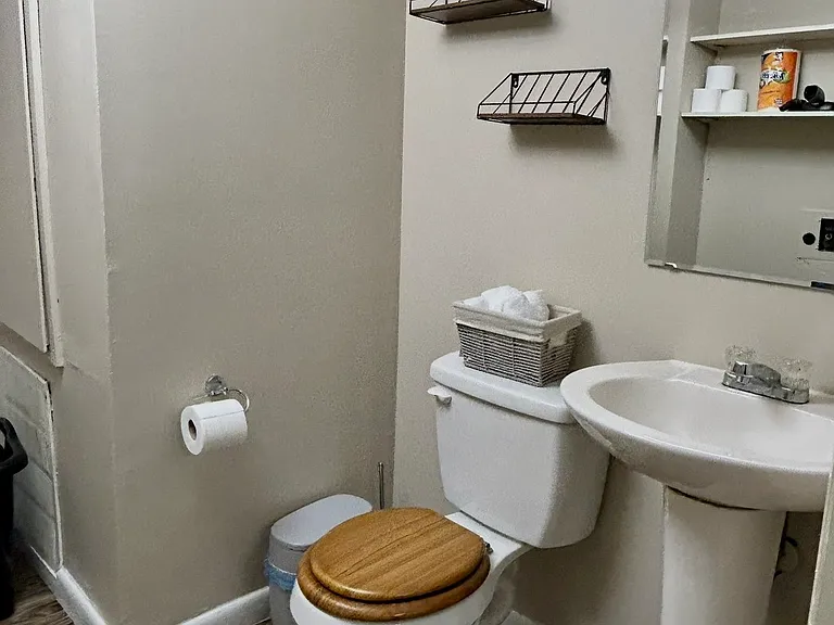 917 Davis Blvd #1 — Photo 19
