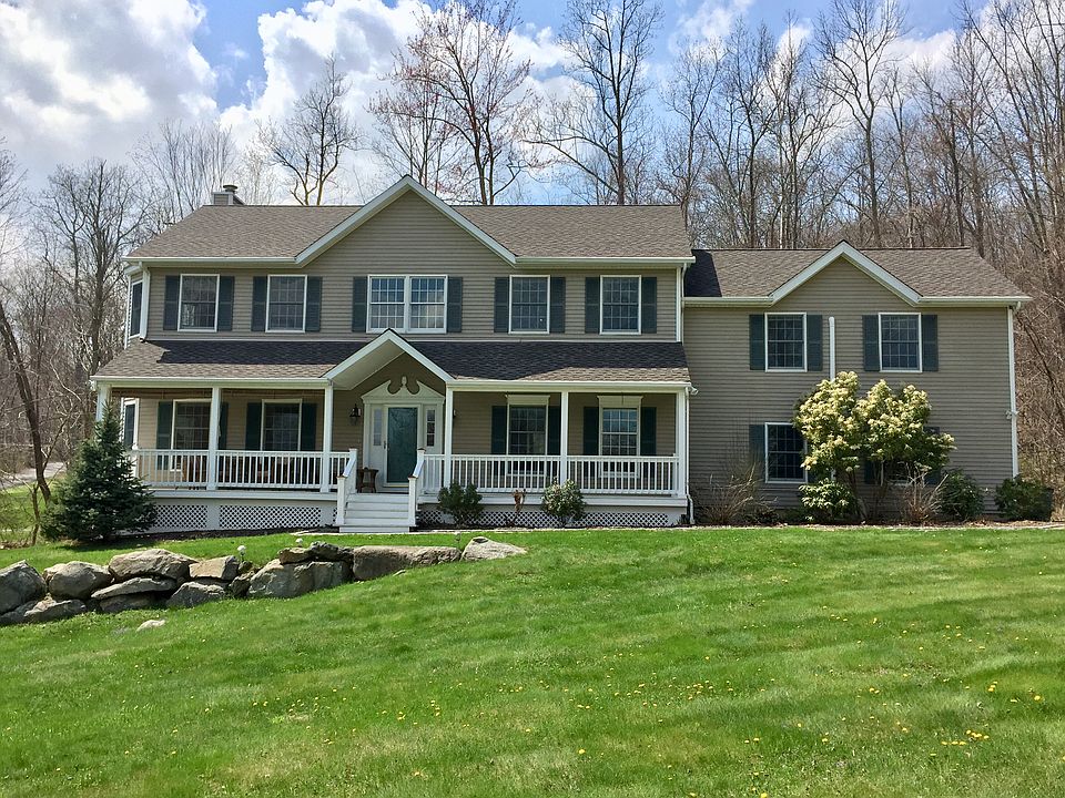 1st image of 18 Bradford Ct
