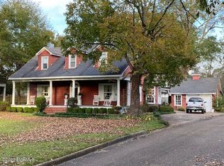 425 Pecan Ave, Philadelphia, MS 39350