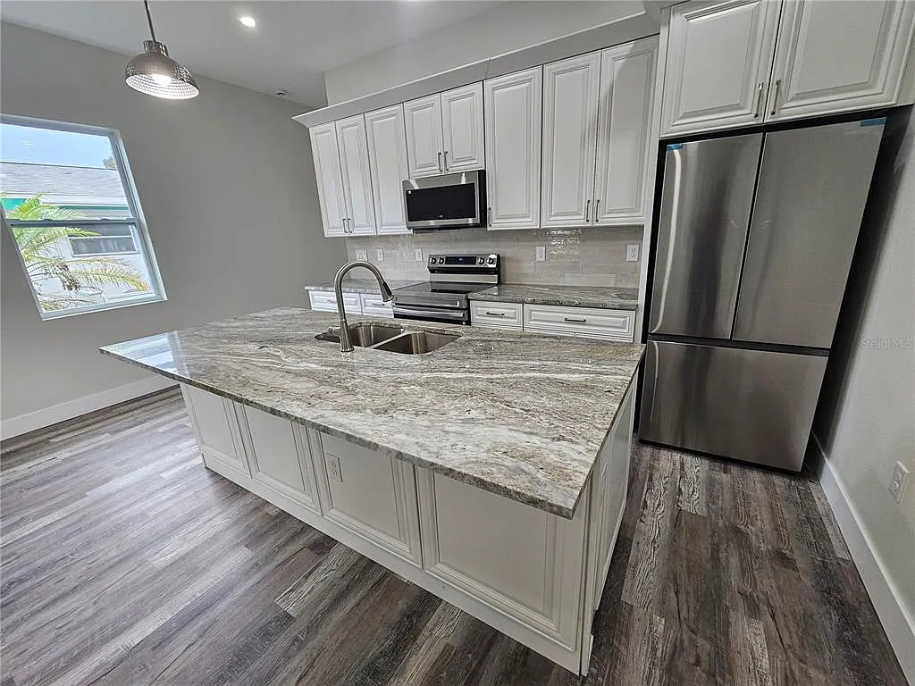 1 bed, 1.0 bath, 660 sqft, $1,500 — Photo 4