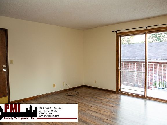 5th image of 2323 D St #5