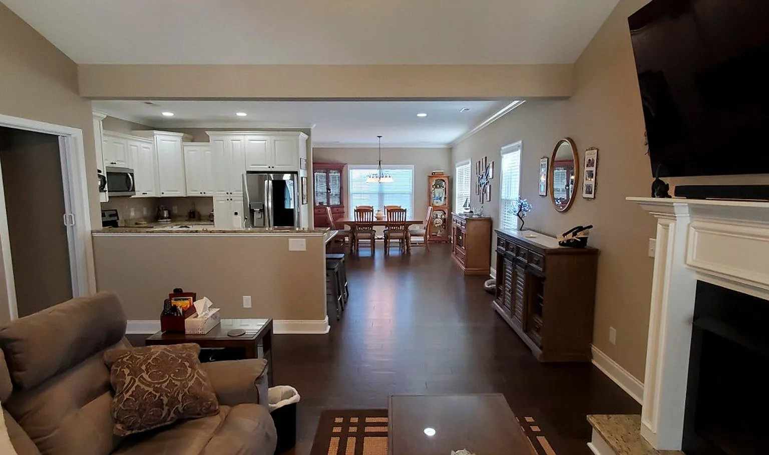 284 Piper Glen — Photo 2