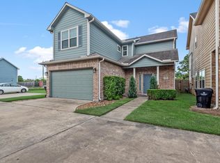 7036 W 43rd St, Houston, TX 77092