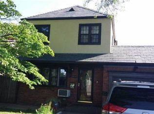 6940 Kessel St, Flushing, NY 11375