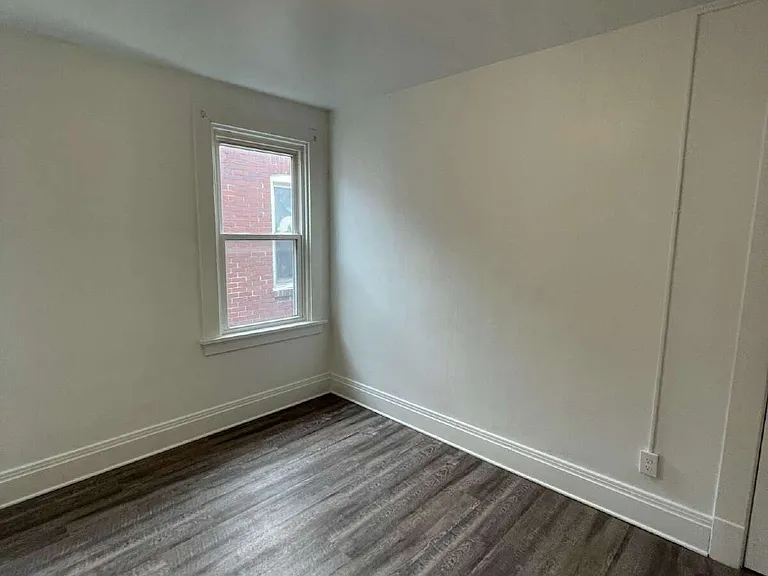 126-136 S Spring Ave #136 — Photo 31