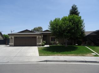 515 Badger Flat St, Bakersfield, CA 93307