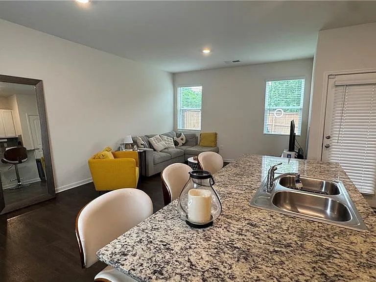 5717 Union Pointe Dr — Photo 7