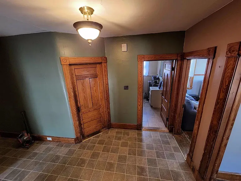 24 Green St #2 — Photo 6