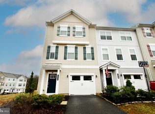 1430 Hudgins Farm Cir, Fredericksburg, VA 22408