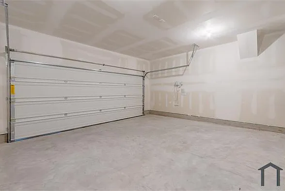761 Richmond Dr — Photo 24