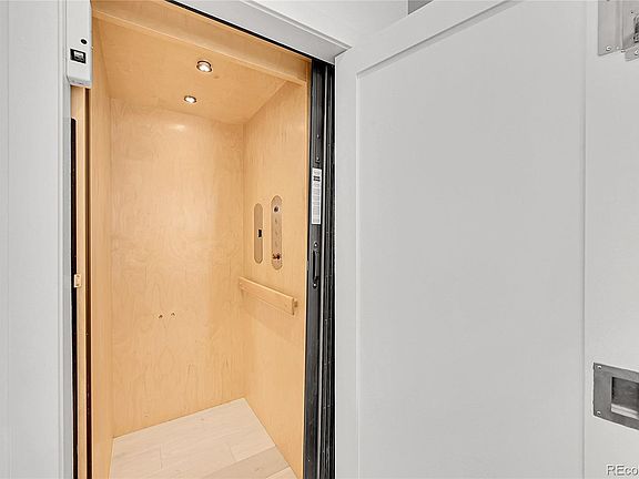 3rd image of 300 S Franklin Street