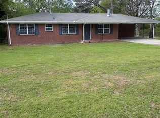 635 Emerald Dr, Villa Rica, GA 30180