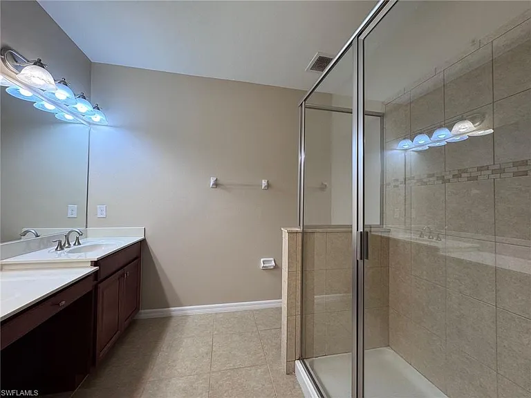 23520 Alamanda Dr #203 — Photo 17