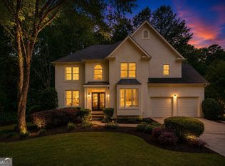 12110 Lonsdale Ln, Roswell, GA 30075