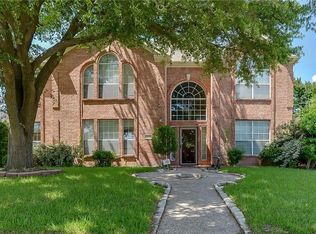 5803 Kensington Dr, Richardson, TX 75082