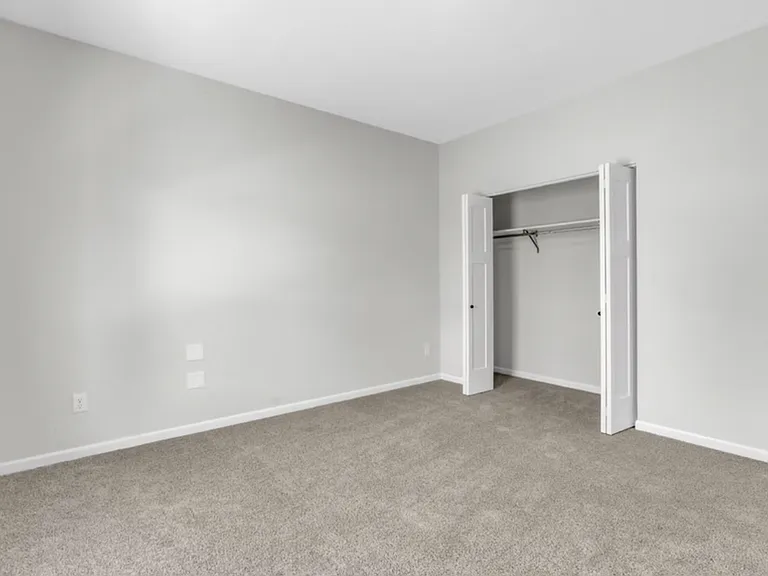 1937 Deerfield Ln — Photo 14