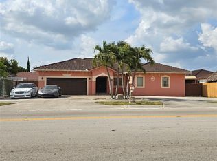 15413 SW 184th St, Miami, FL 33187