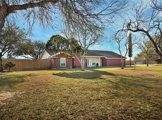 5356 River Trail Dr, Robstown, TX 78380