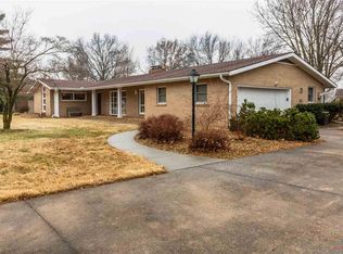 1760 Cedar Ln, Sedalia, MO 65301