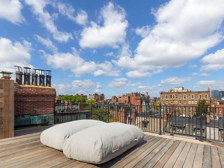 135 Commonwealth Ave #Penthouse 7/8 — Photo 39