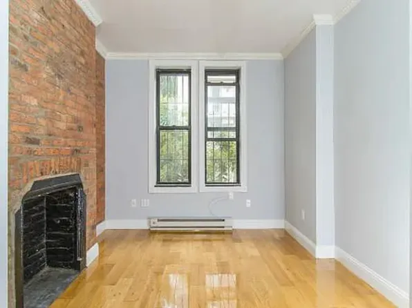 529 East 6th Street image 1 of 6