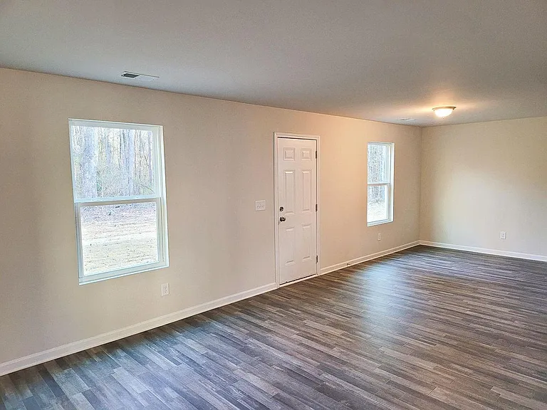 258 Indian River Dr — Photo 8