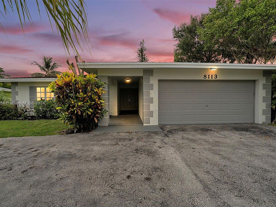 1st image of 8113 NW 70th Ave