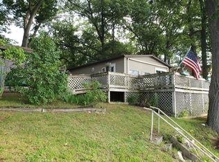 246 Tuttle Park Dr, Sherwood, MI 49089